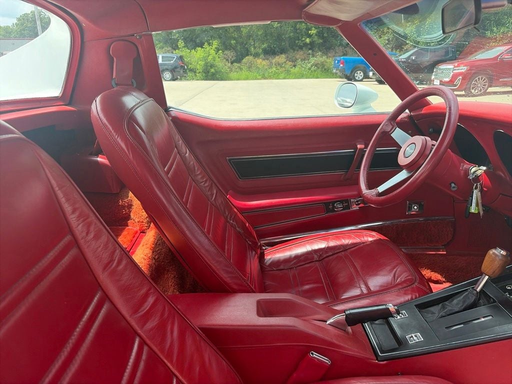 1977 Chevrolet Corvette Base
