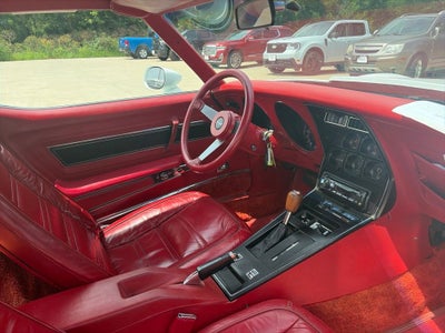 1977 Chevrolet Corvette Base