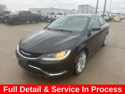 2015 Chrysler 200 Limited