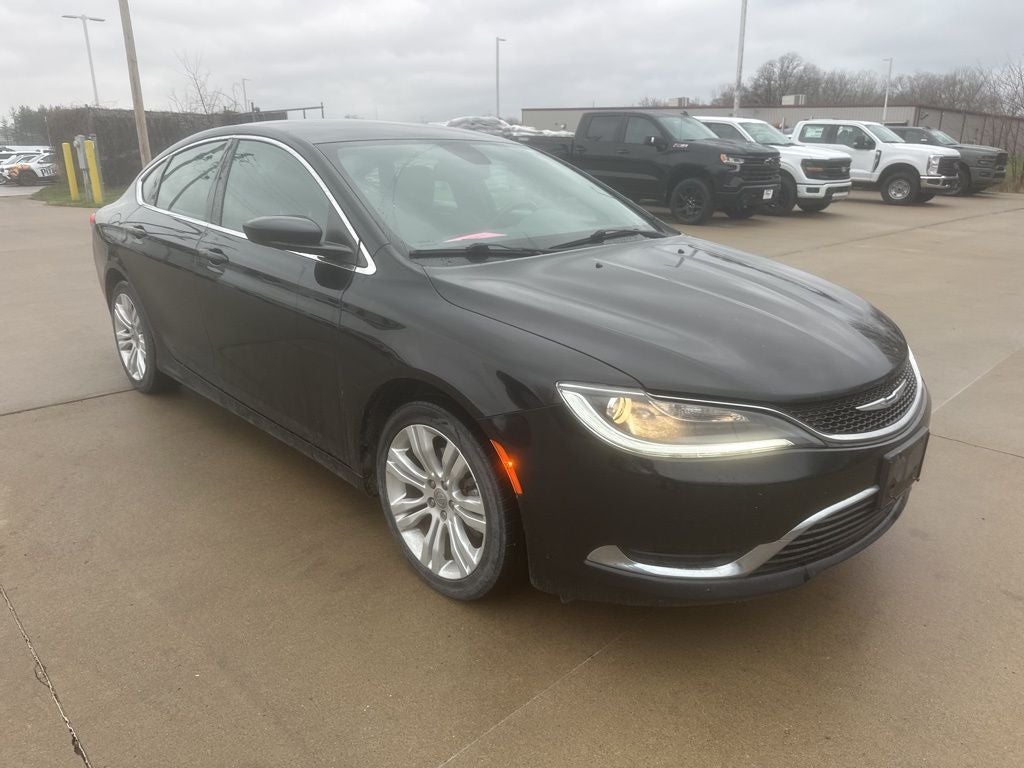 2015 Chrysler 200 Limited