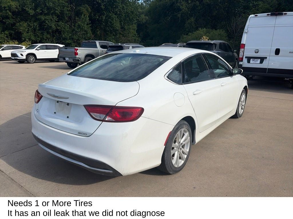 2015 Chrysler 200 Limited