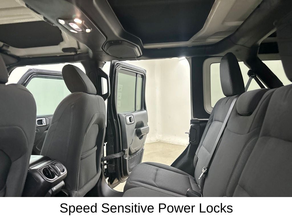 2023 Jeep Wrangler Altitude