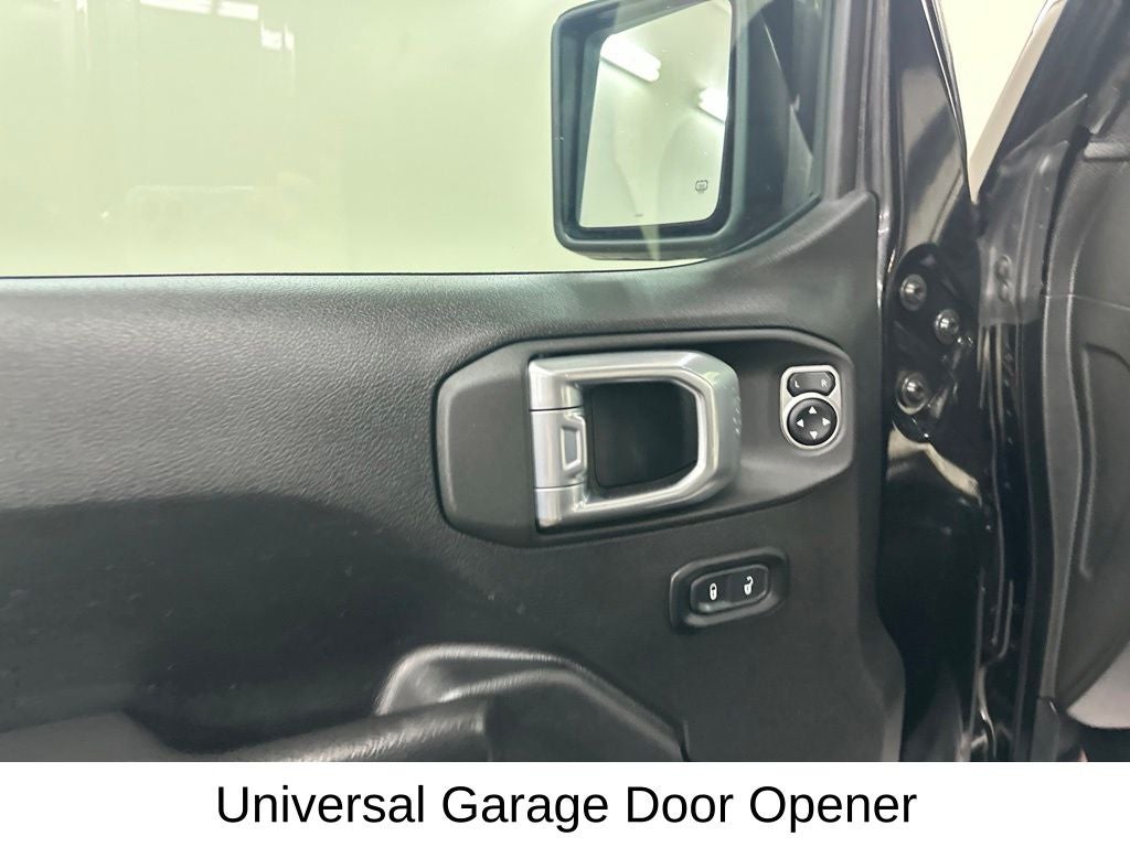 2023 Jeep Wrangler Altitude