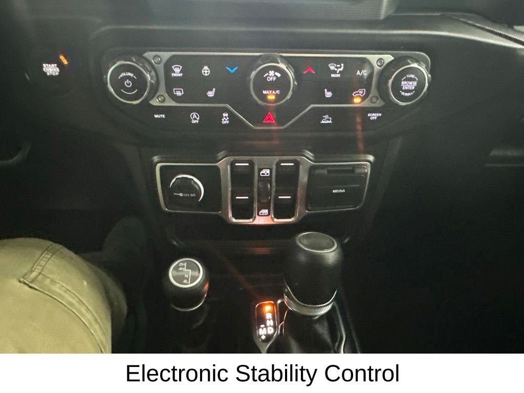 2023 Jeep Wrangler Altitude