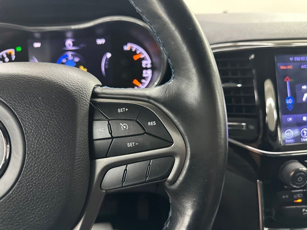 2019 Jeep Grand Cherokee Laredo