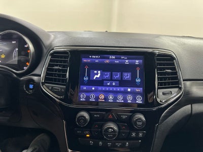 2019 Jeep Grand Cherokee Laredo