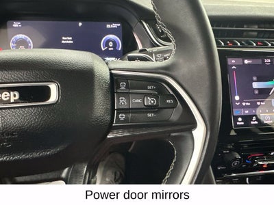 2023 Jeep Grand Cherokee Laredo X