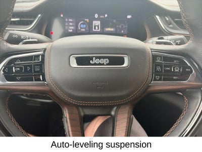 2023 Jeep Grand Cherokee Summit