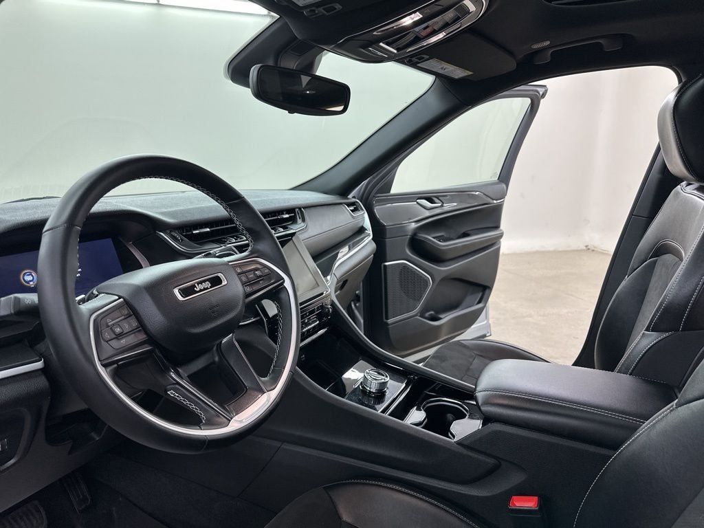 2022 Jeep Grand Cherokee L Altitude