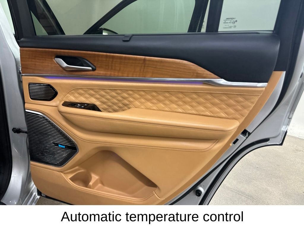 2021 Jeep Grand Cherokee L Summit