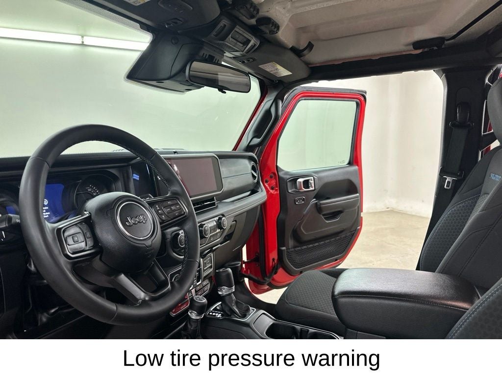 2025 Jeep Wrangler Rubicon 4xe