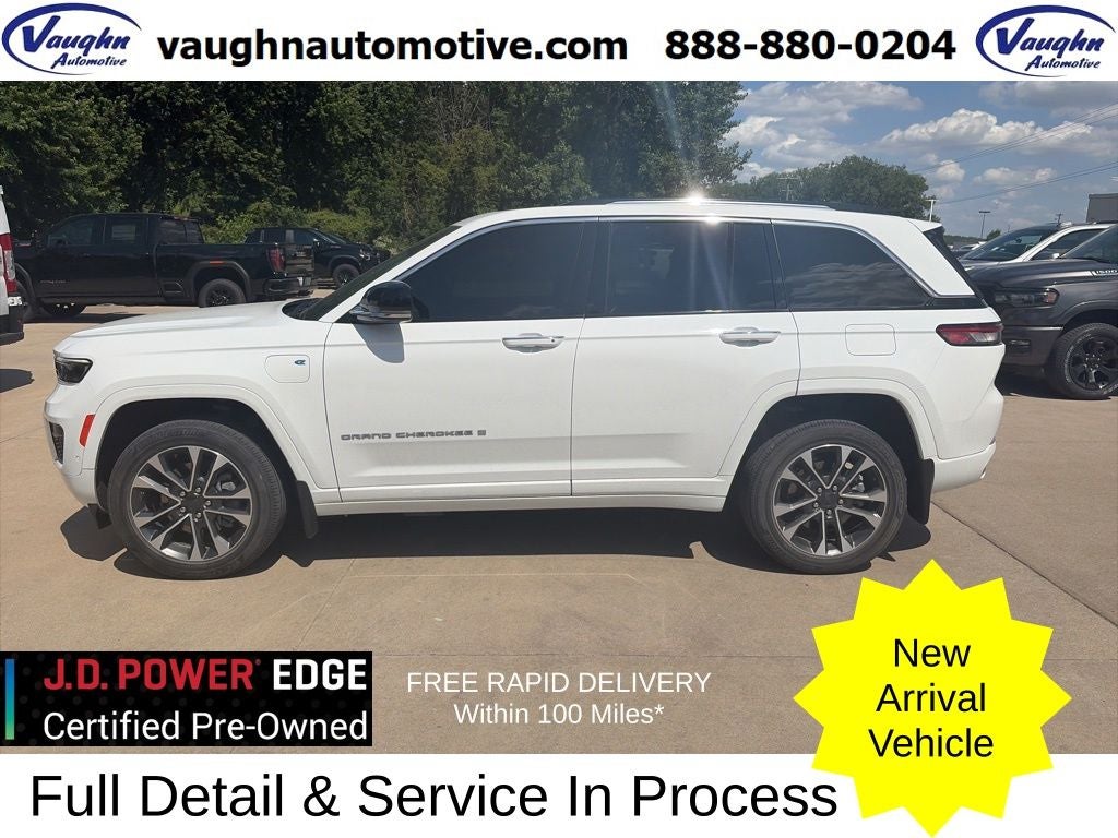 2022 Jeep Grand Cherokee Overland 4xe 4x4's photo