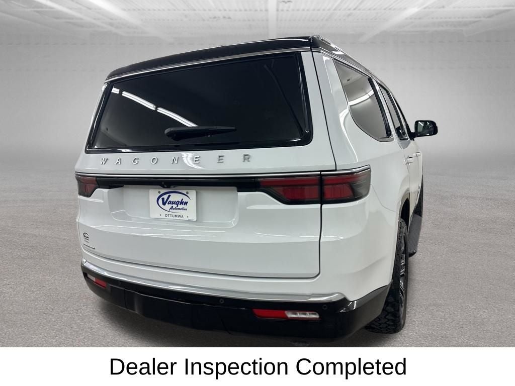 2023 Jeep Wagoneer Base