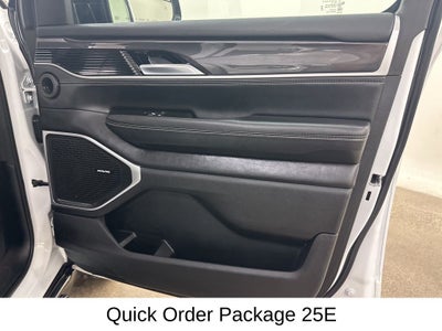 2023 Jeep Wagoneer Base