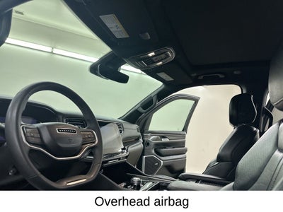 2023 Jeep Wagoneer Base