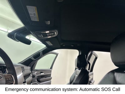 2023 Jeep Wagoneer Base