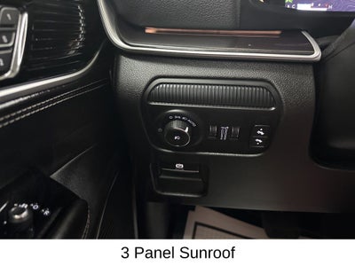 2023 Jeep Wagoneer Base