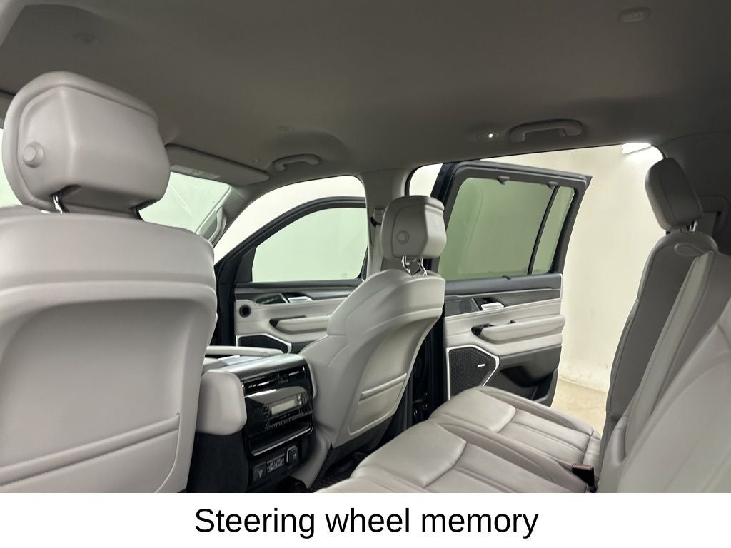 2024 Jeep Wagoneer Series II