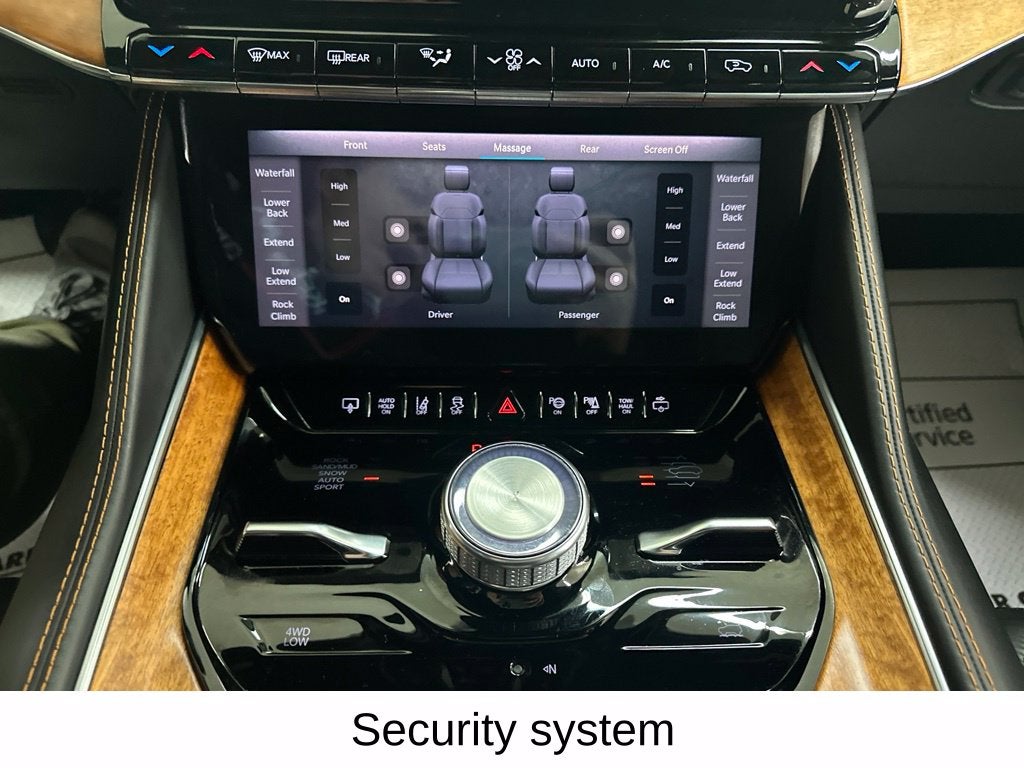 2022 Jeep Grand Wagoneer Series III