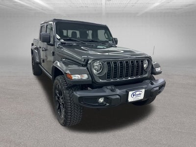 2025 Jeep Gladiator Nighthawk