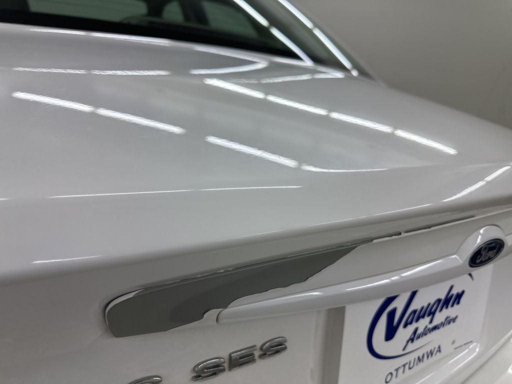 2004 Ford Taurus SES