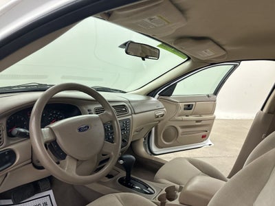 2004 Ford Taurus SES