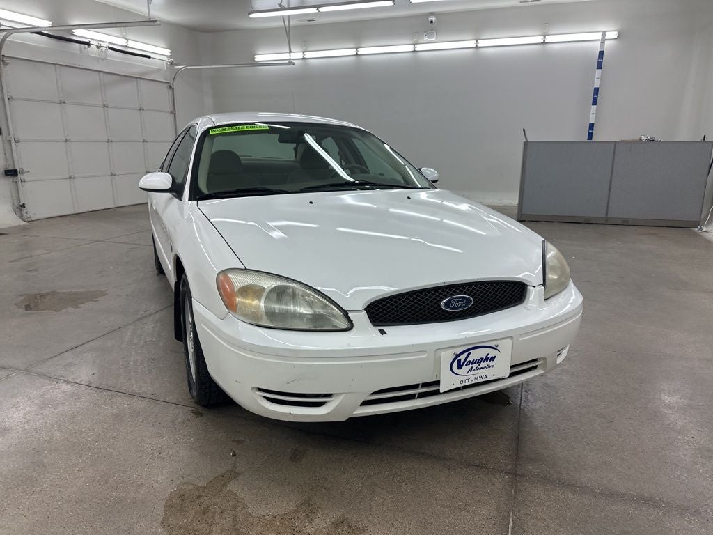 2004 Ford Taurus SES