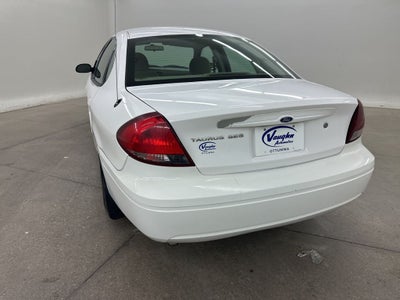 2004 Ford Taurus SES