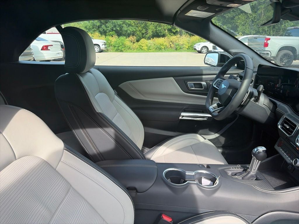 2025 Ford Mustang GT Premium