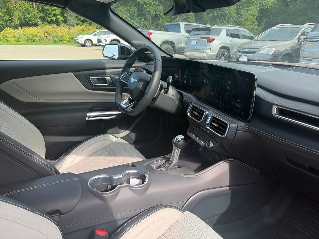 2025 Ford Mustang GT Premium