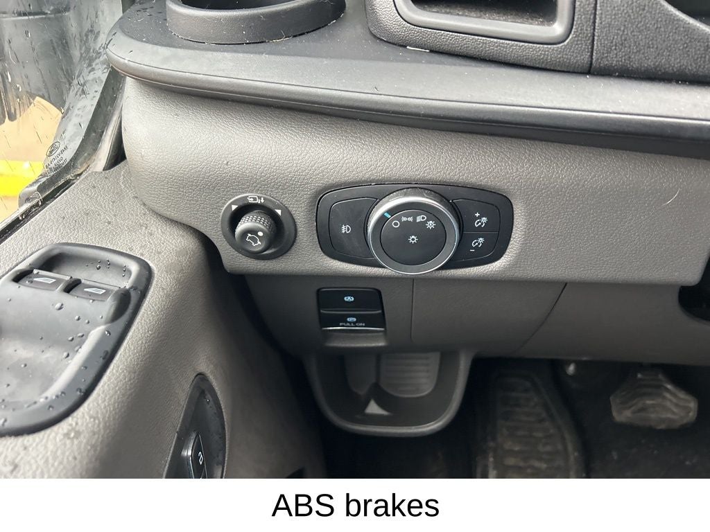 2024 Ford Transit-350 XLT