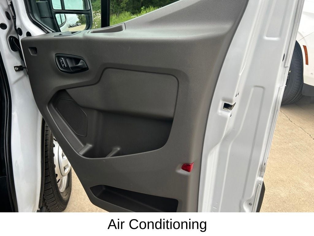 2025 Ford Transit-350 XLT