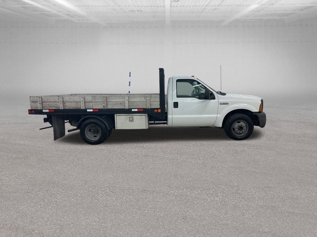 2006 Ford F-350SD XL DRW