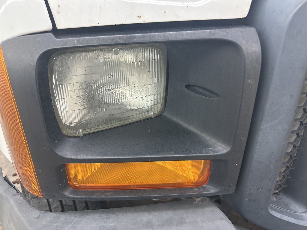 2006 Ford F-350SD XL DRW