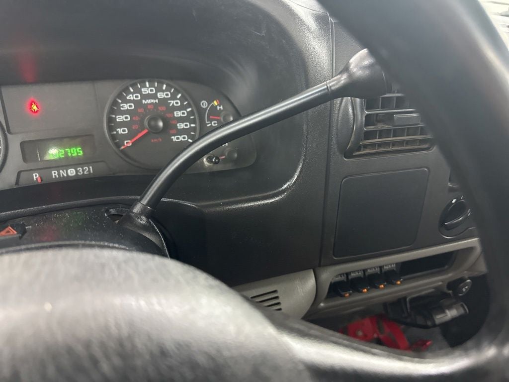 2006 Ford F-350SD XL DRW