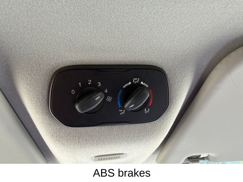 2019 Ford Transit-150 XLT