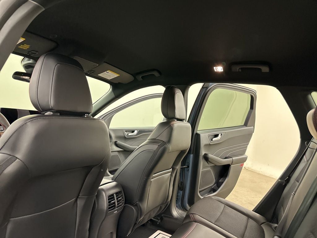 2026 Ford Escape Hybrid ST-Line Select