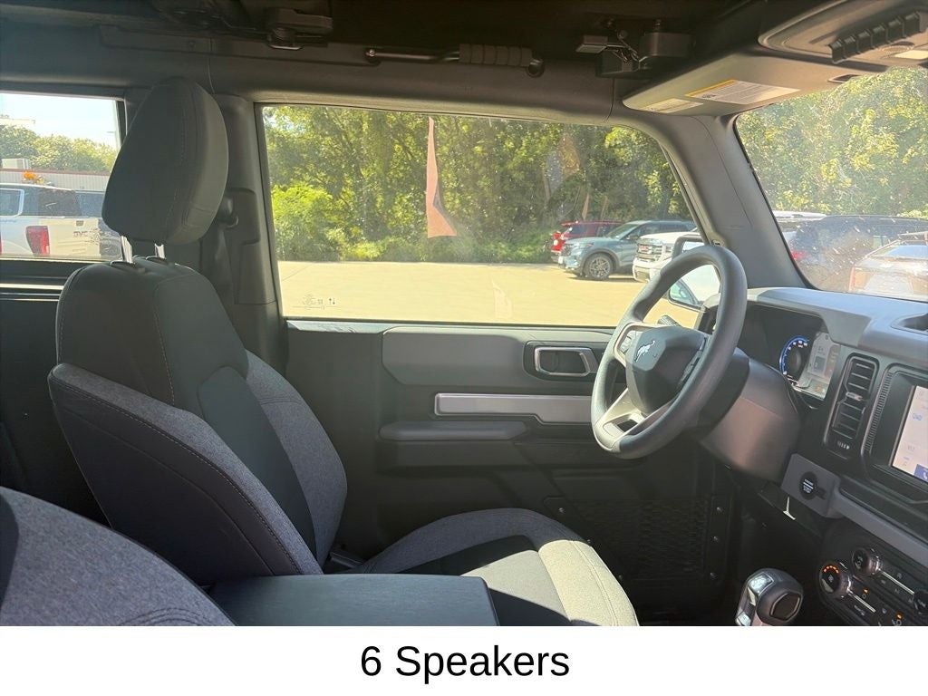 2022 Ford Bronco Base