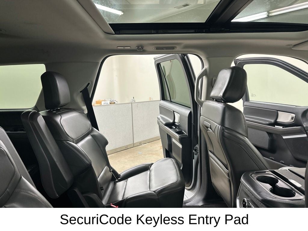 2025 Ford Expedition Active