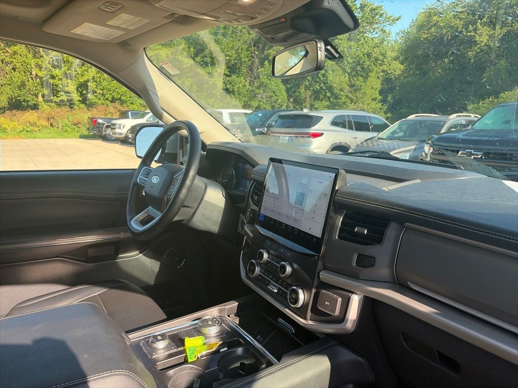 2022 Ford Expedition XLT