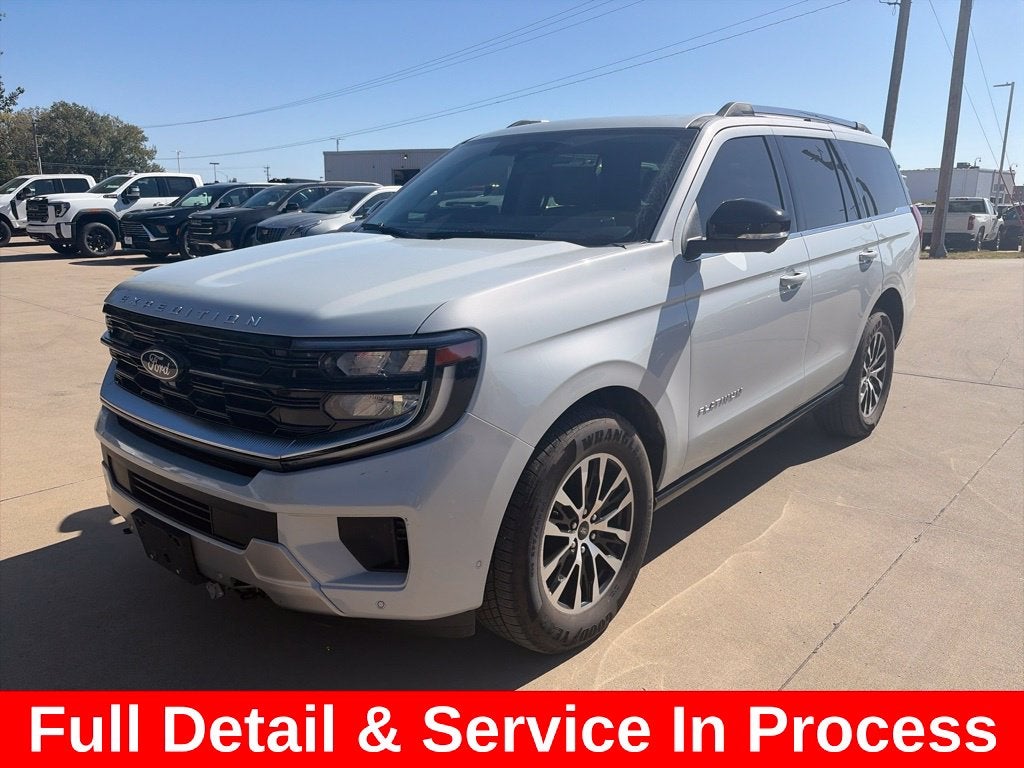 2025 Ford Expedition Platinum