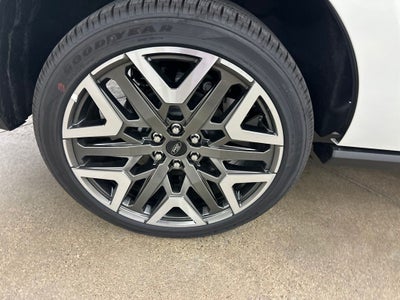 2027 Ford Expedition Platinum