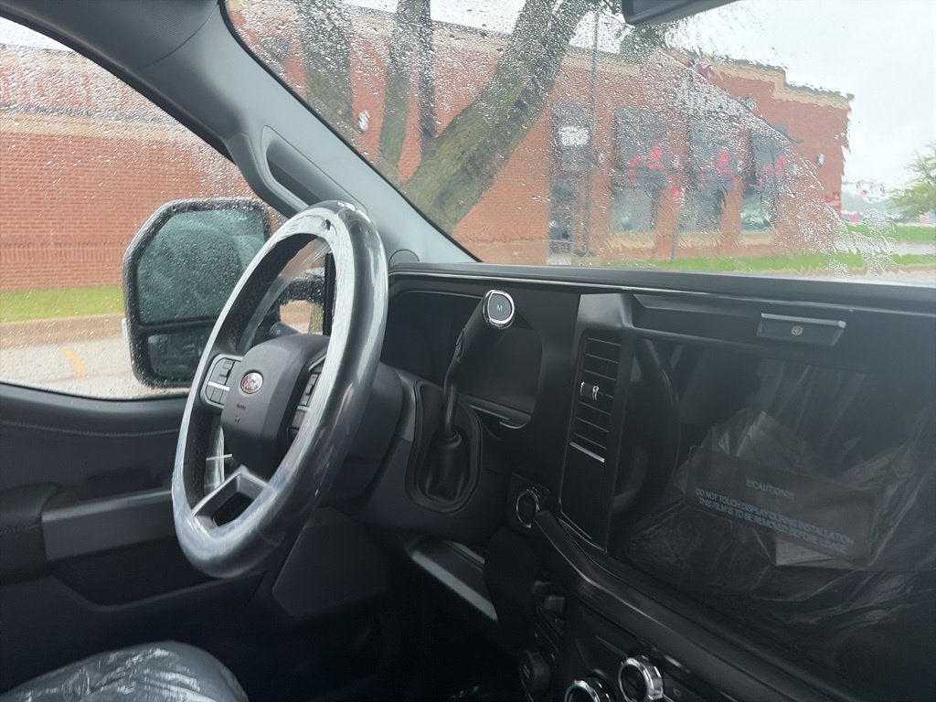 2027 Ford F-250SD Lariat