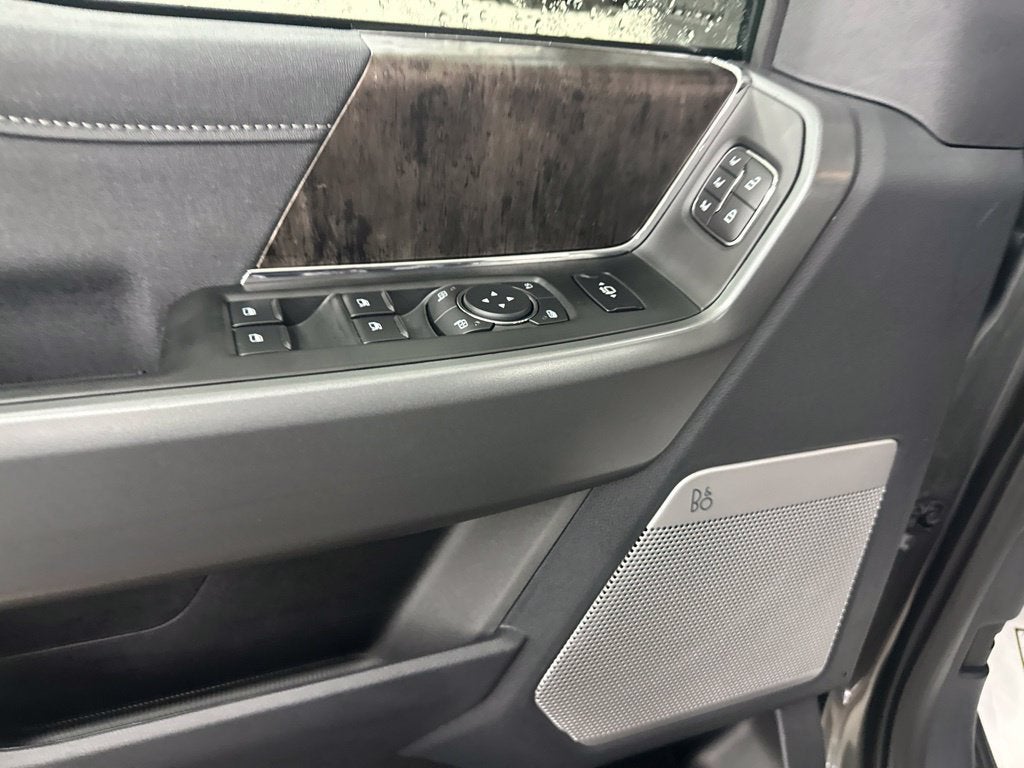 2027 Ford F-250SD Lariat