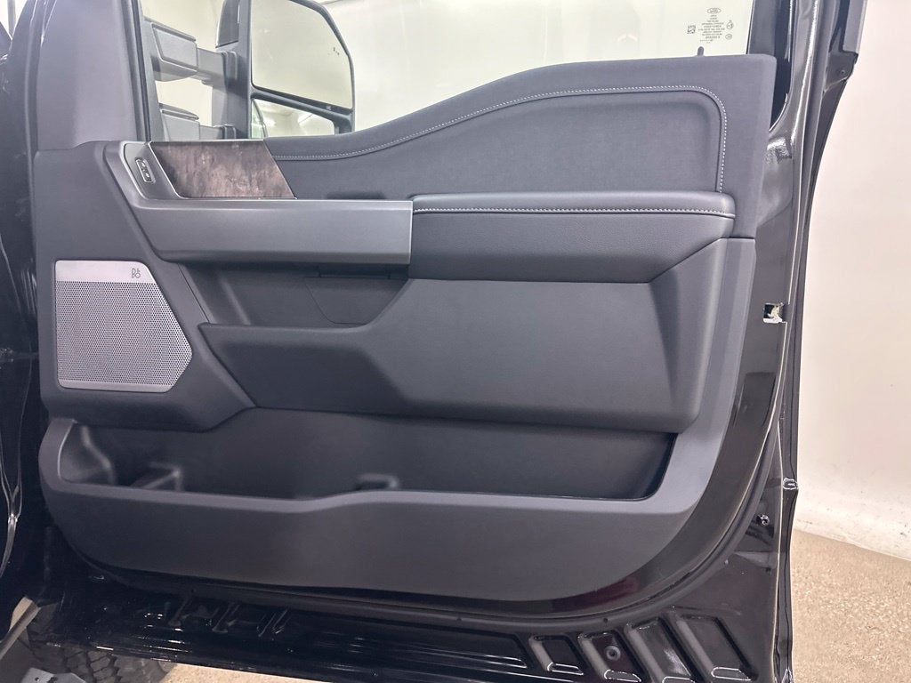 2027 Ford F-250SD Lariat