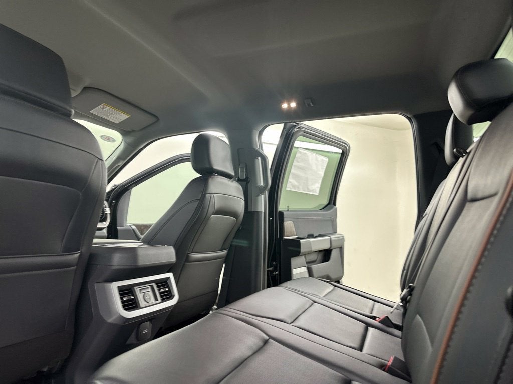2027 Ford F-250SD Lariat