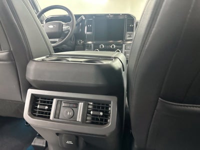 2027 Ford F-350SD Lariat