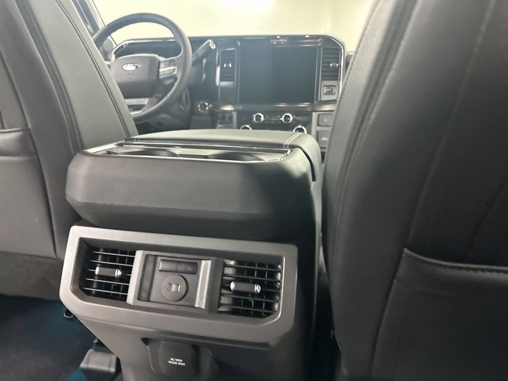 2027 Ford F-350SD Lariat