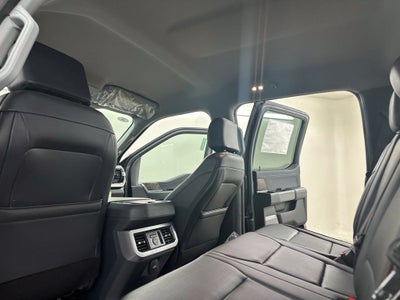 2027 Ford F-350SD Lariat