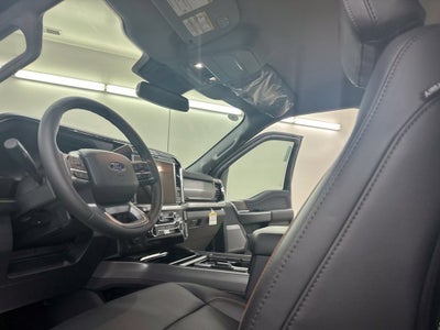 2027 Ford F-350SD Lariat